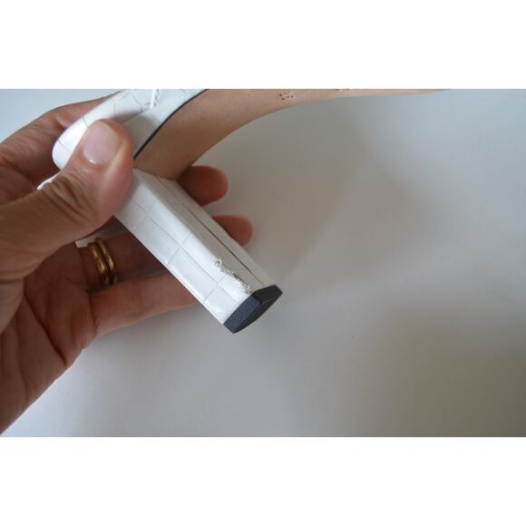 Paige Croc Embossed Leather Slip On Heel Size 8.5 - Picture 8 of 9